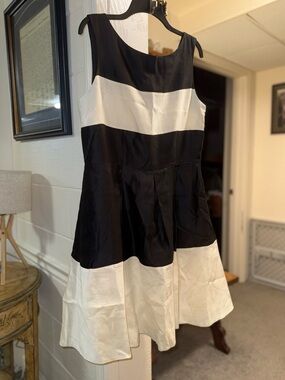 Kate Spade “Gayle” Black & White Sleeveless Fit-and-Flare Dress Size 14 NWT $325